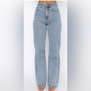 NWT White Fox Long Way to Go High Rise straight leg jeans washed blue small